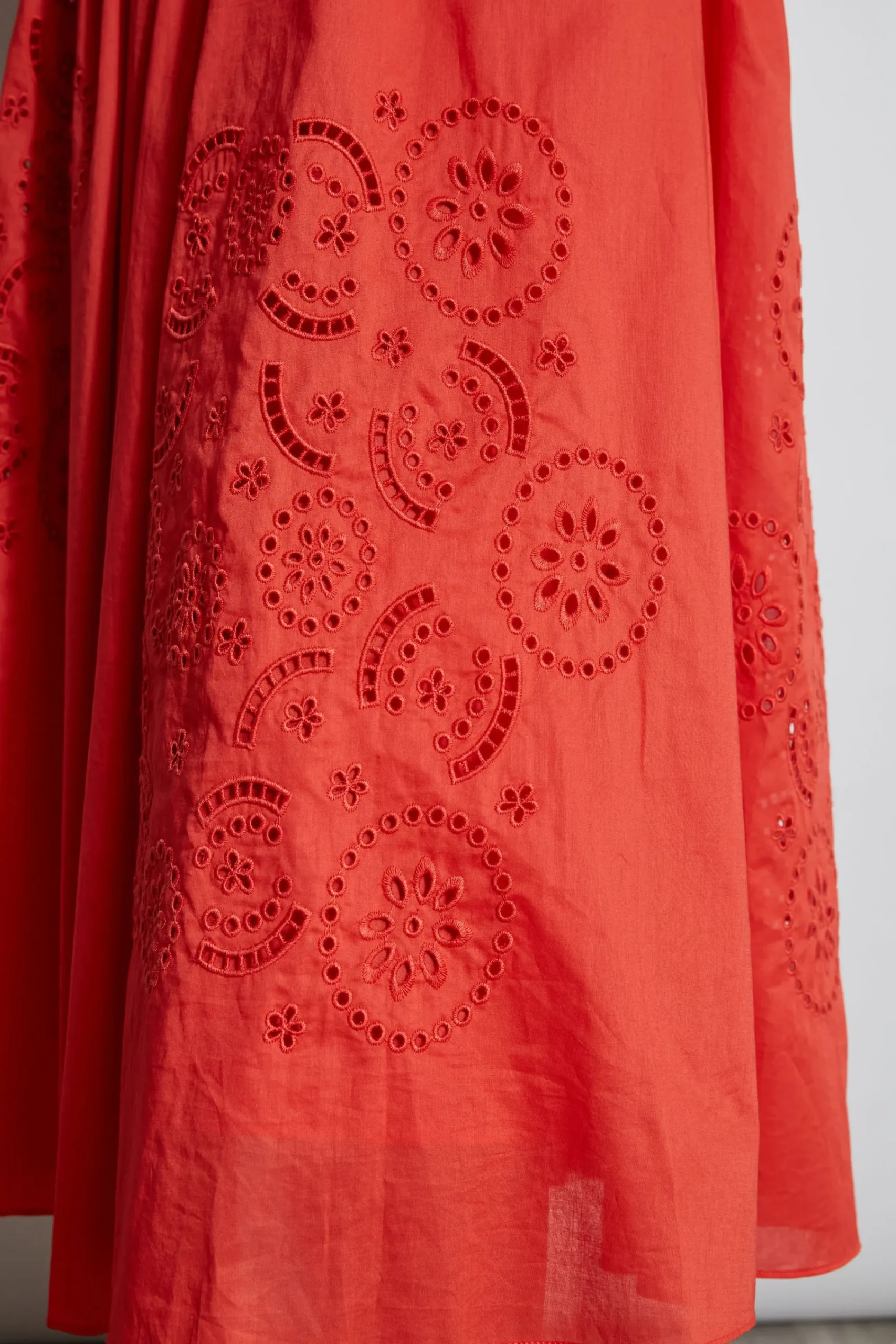 Elie Tahari Dresses & Jumpsuits|Sleeveless Dresses-Embroidered Midi Dress